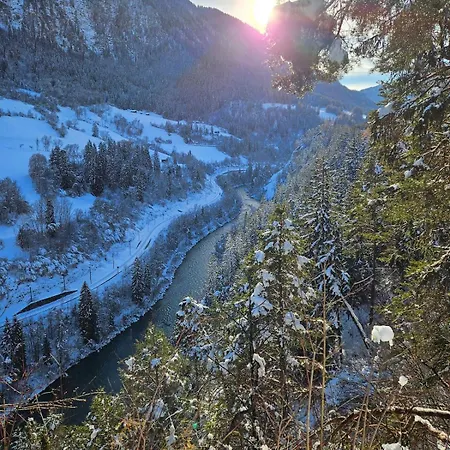 Panorama Naehe Skigebiet Laax Апартаменты Sagogn