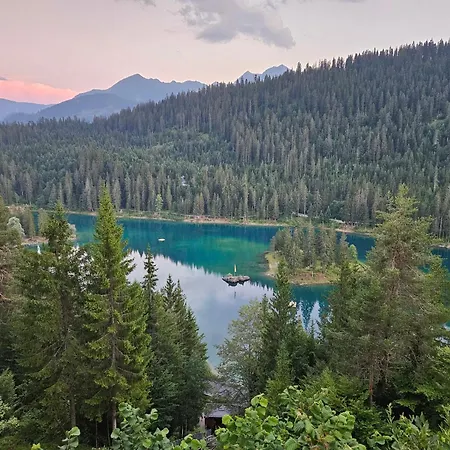 Panorama Naehe Skigebiet Laax Апартаменты