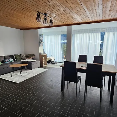 Panorama Naehe Skigebiet Laax * Sagogn